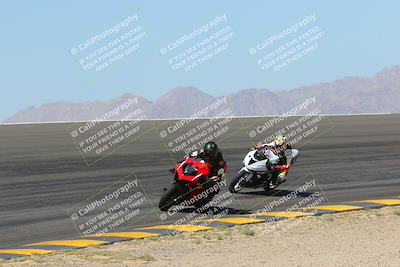 media/Apr-09-2023-SoCal Trackdays (Sun) [[333f347954]]/Bowl Set 1 (1025am)/